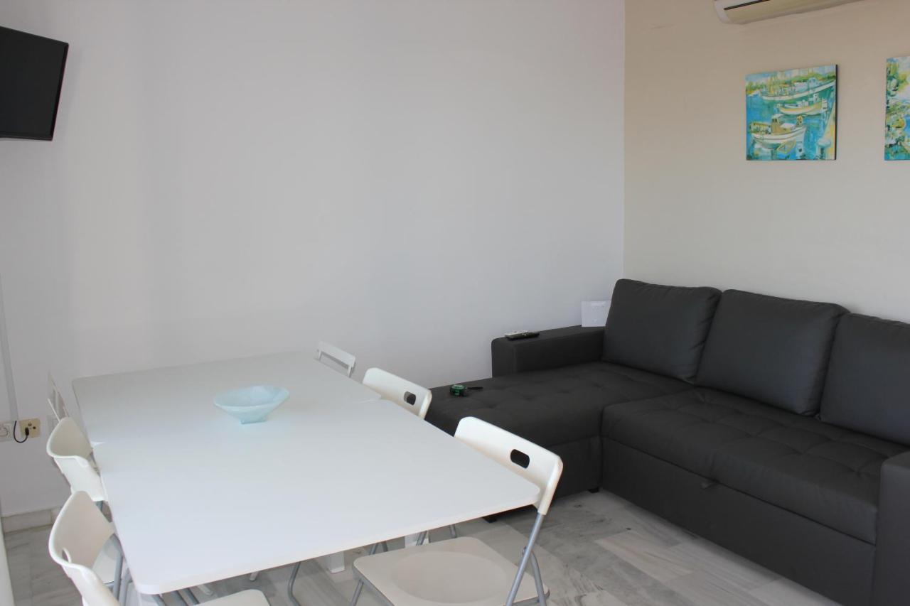 Apartamento Retama Golf II 奇克拉纳－德拉弗龙特拉 外观 照片